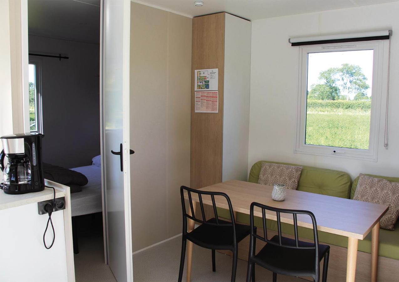 Camping Le Picard Tournieres Eksteriør billede