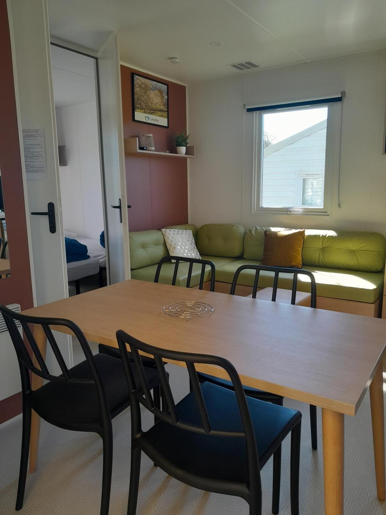Camping Le Picard Tournieres Eksteriør billede