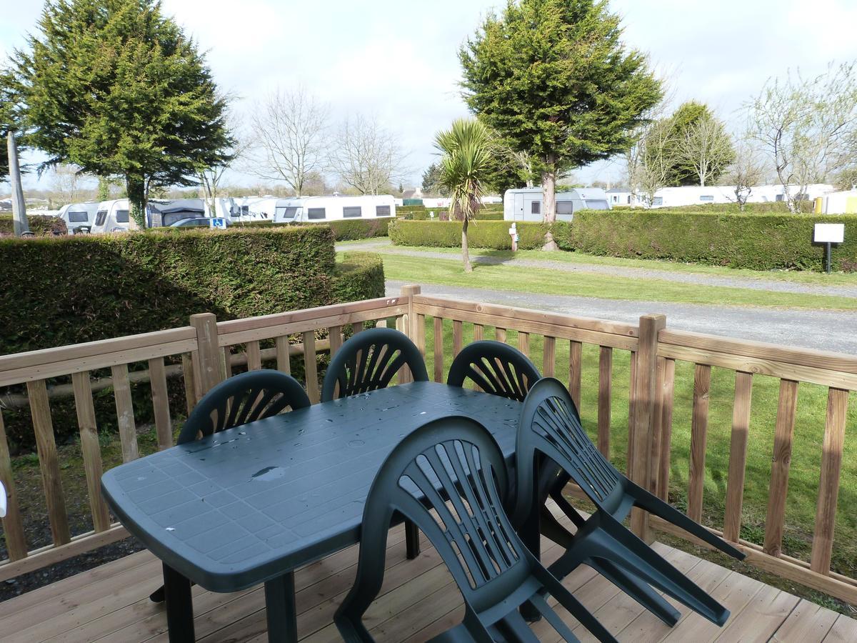 Camping Le Picard Tournieres Eksteriør billede